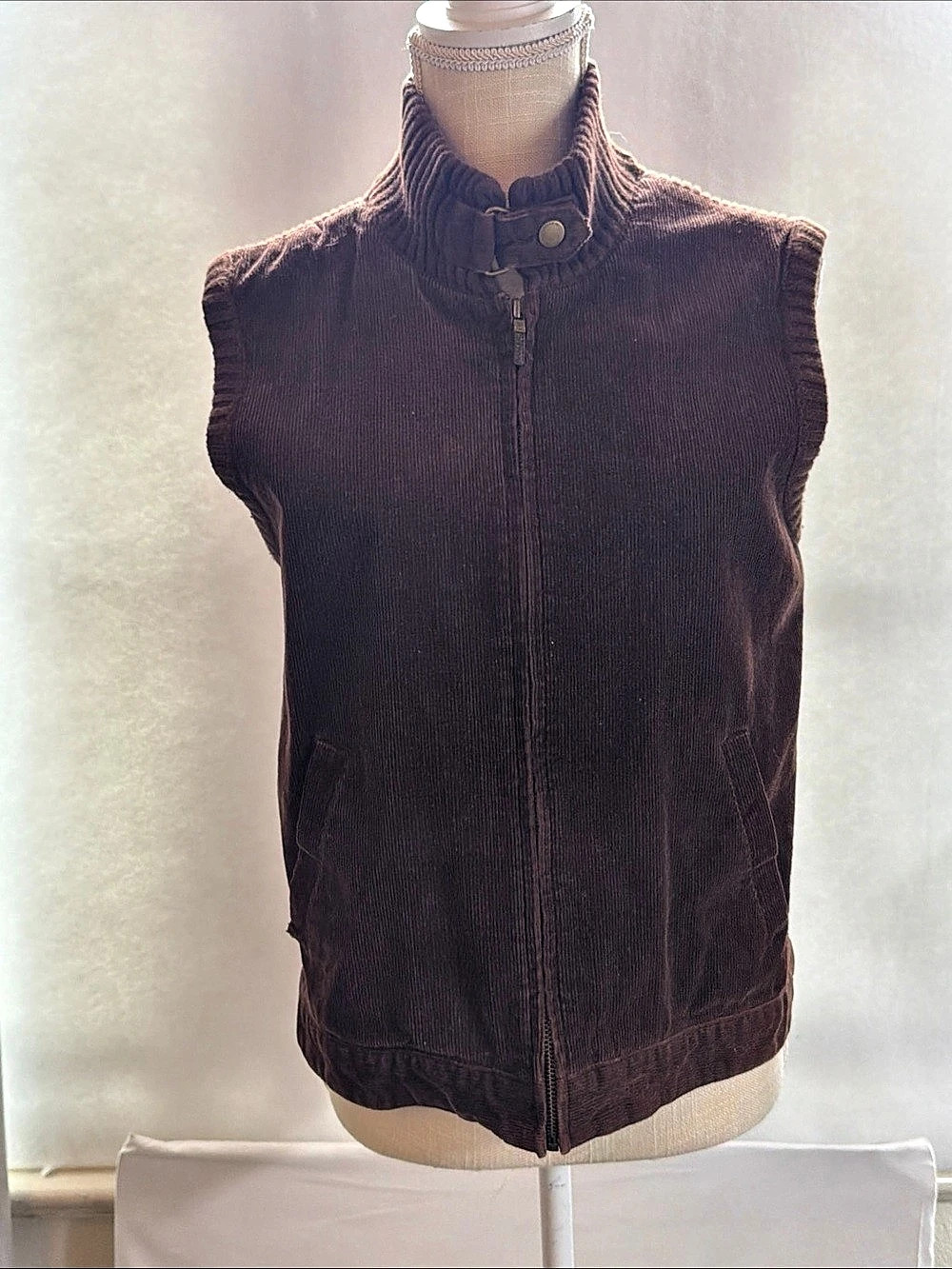 Y2K Lauren Ralph Lauren Brown Corduroy Vest Size Medium
